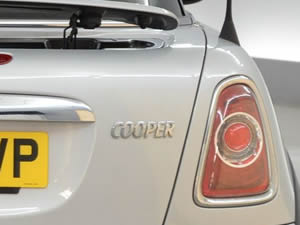 Fixed price servicing options for your Mini Cooper Coupé (R58) from www.theminispecialist.com