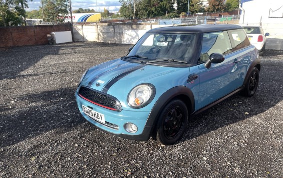 2009 Mini Cooper in Bright Blue with Recon Engine