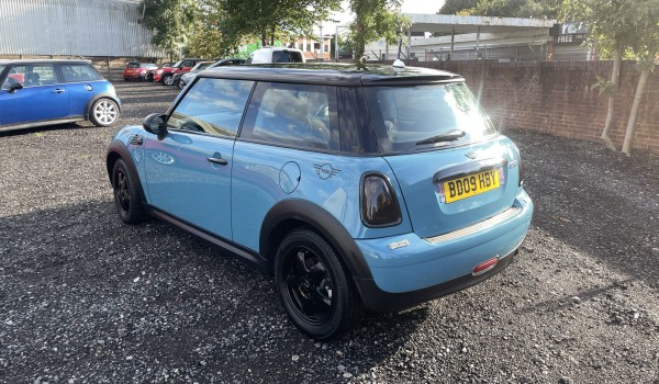 2009 Mini Cooper in Bright Blue with Recon Engine