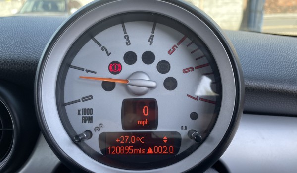 2008 Mini Cooper D – New Clutch and Cambelt