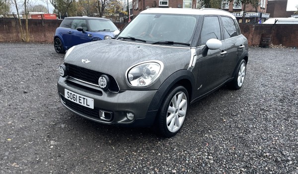 2011 Mini Countryman Cooper S Auto with Recon Engine